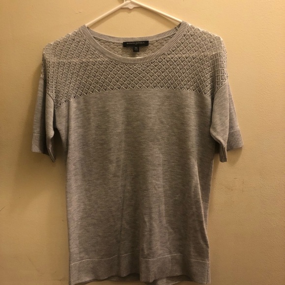 banana republic gray short sleeve sweater - Picture 3 of 7